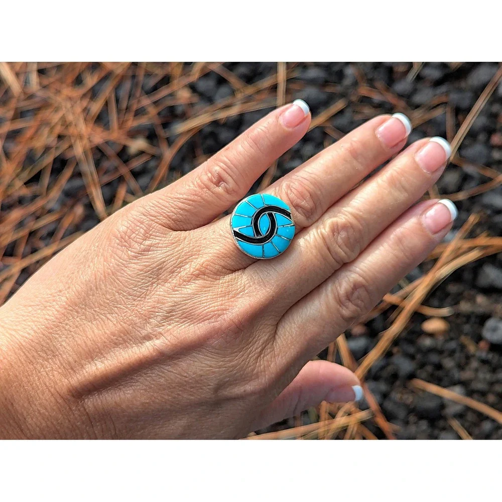 Zuni Hummingbird Ring Kingman RoundTurquoise Native American Jewelry Sz 7.75US**